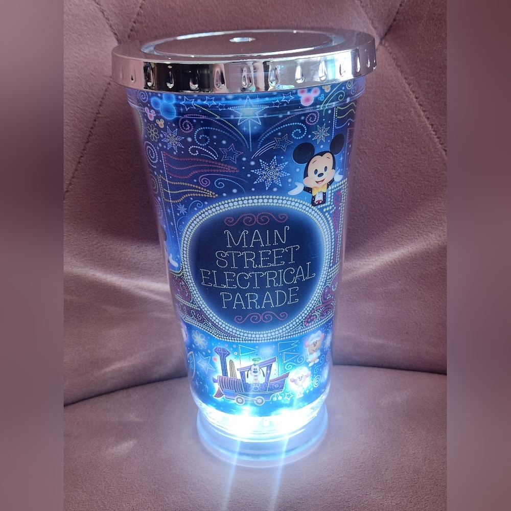 Disney Parks Main Street Electrical Parade Light Up Cup like new
